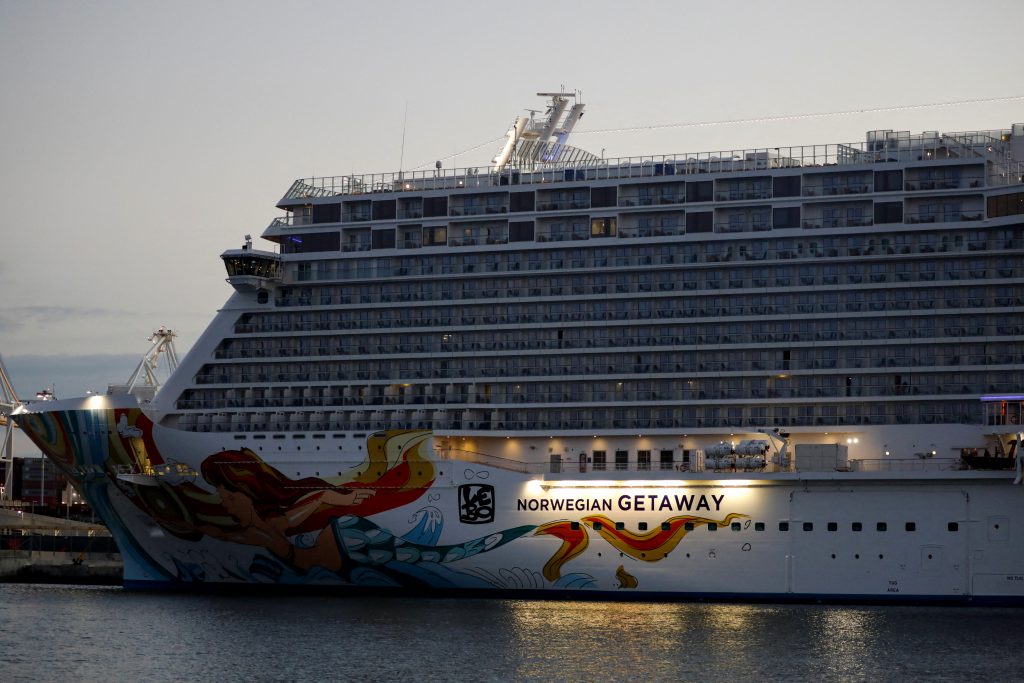 Royal Caribbean, Norwegian Cruise cancel voyages amid Omicron scare