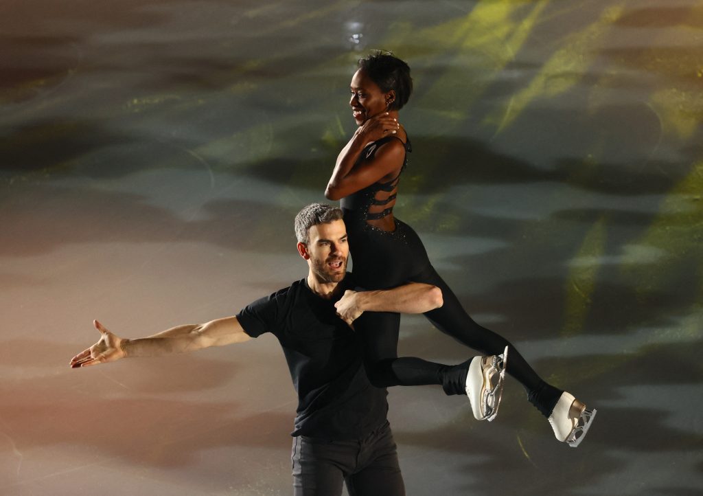 Olympics-James and Radford headline Canada’s Olympic figure skating team