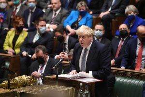 UK PM calls for the release of 90 000 civil servants