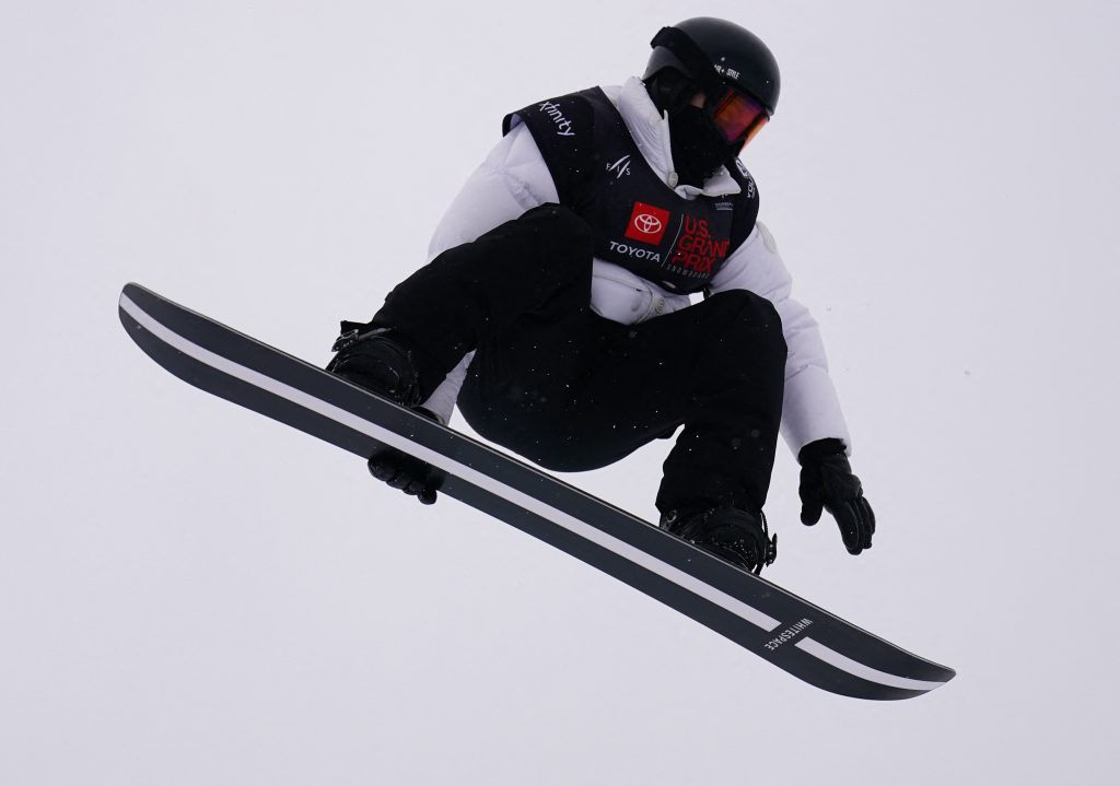 Snowboarding-American White makes podium at Laax, compatriot Kim retains title