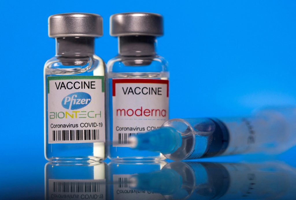 Pfizer, Moderna shots safe during in vitro fertilization; healthy gut bacteria may help prevent long COVID