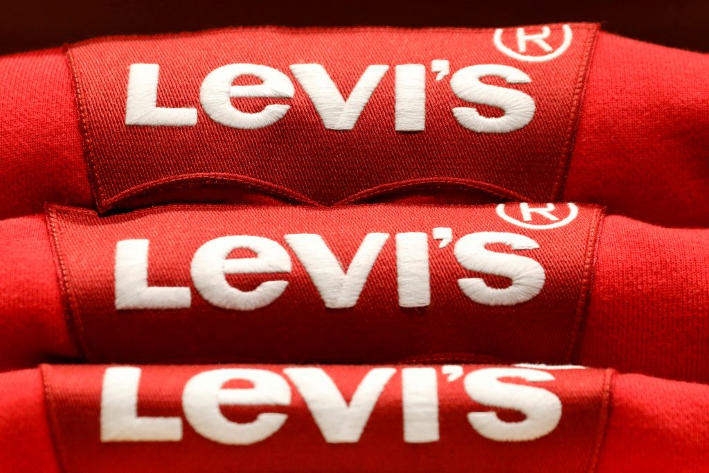 Casual denim trend, higher prices fuel Levi’s upbeat forecast
