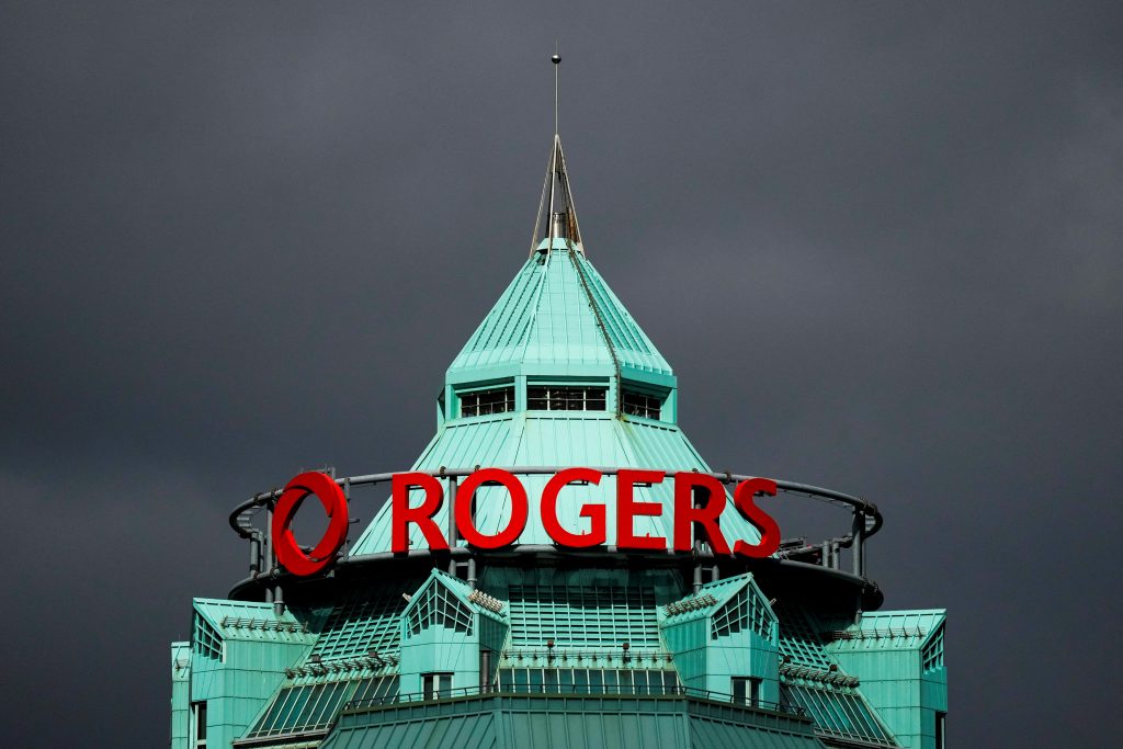 Canada’s Rogers profit, revenue beat on wireless recovery