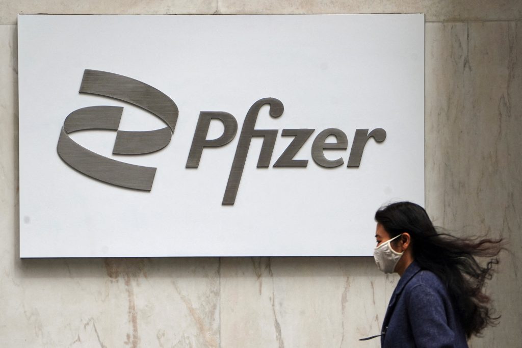Pfizer COVID pill gets final approval from European Commission