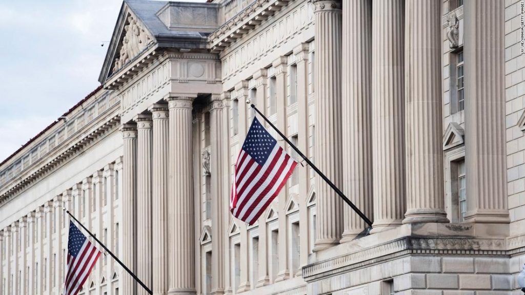 New documents show census officials concerned about political interference from Trump's Commerce Department – CNN