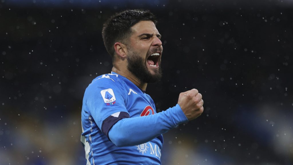 Italian star Lorenzo Insigne officially signs with Toronto FC – Sportsnet.ca