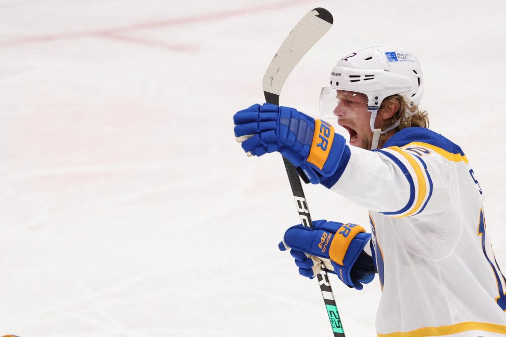 Olympics-Ice hockey-Canada name Staal captain of men’s team in Beijing