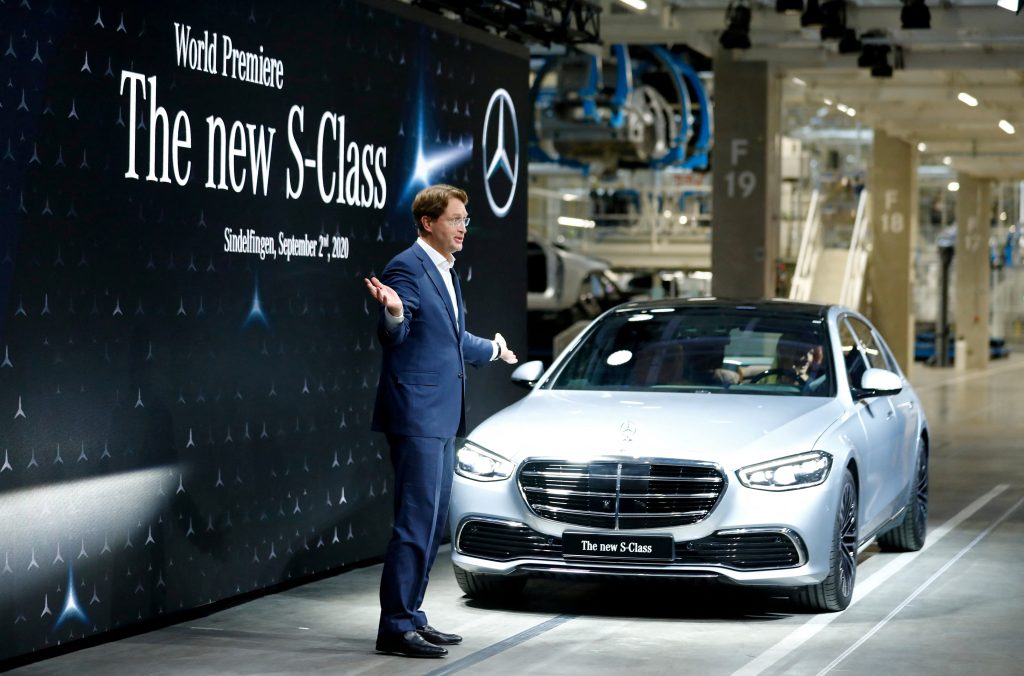 Mercedes-Benz CEO says raw material scarcity could delay e-mobility – Die Zeit