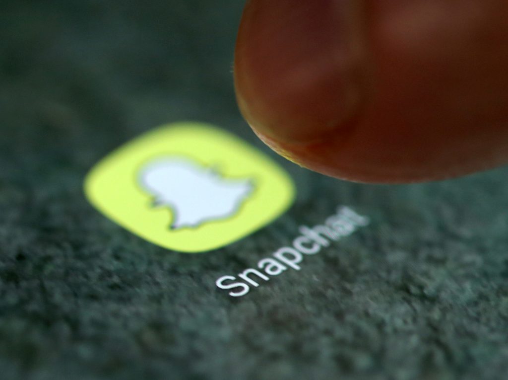 Snap recovers from Apple privacy changes, shares surge 50%