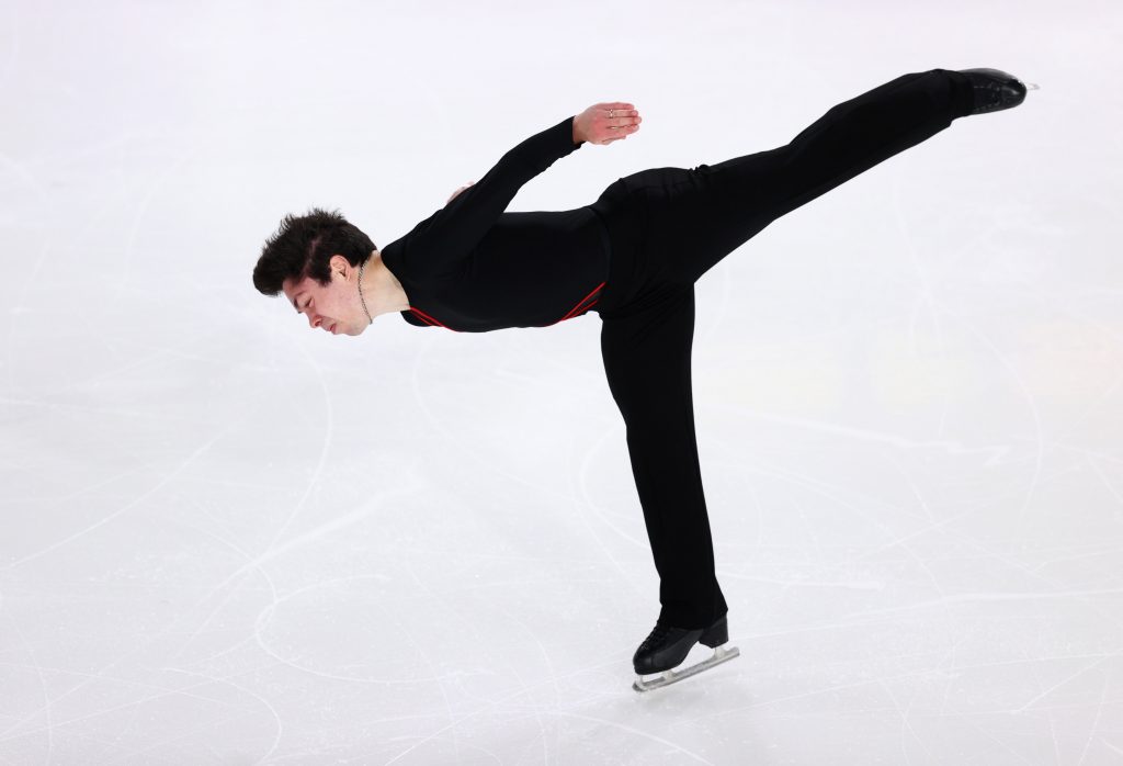 Olympics-Figure skating-Canada’s Messing on his way to Beijing after COVID-19 delay