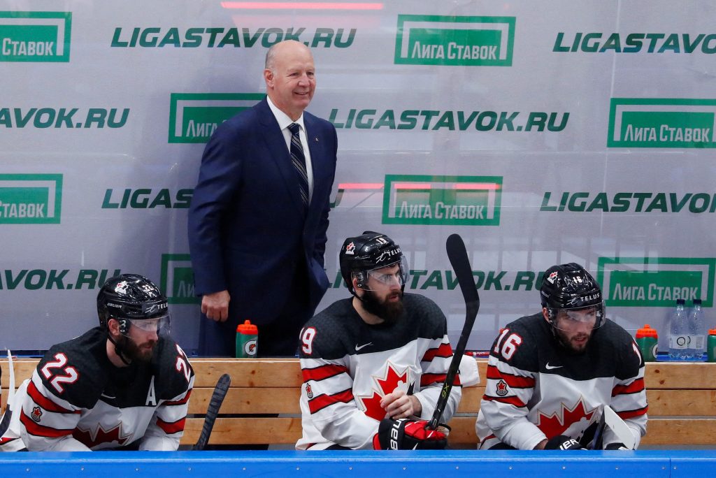 Olympics-Ice hockey-Coach Julien returns to triumphant Canada team after injury absence
