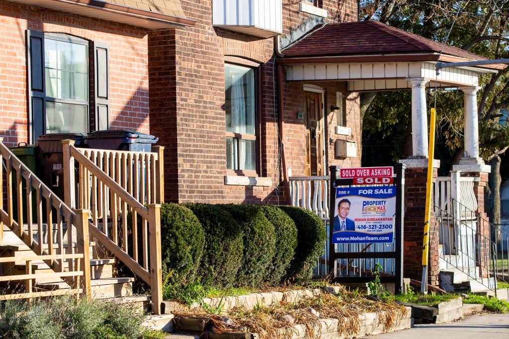 Canadian home prices smash records in January, new starts dip