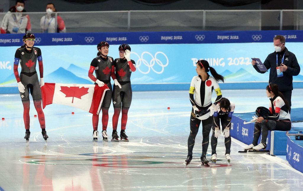 Olympics-Speed skating-Champions Canada feel sympathy as Japan fall short