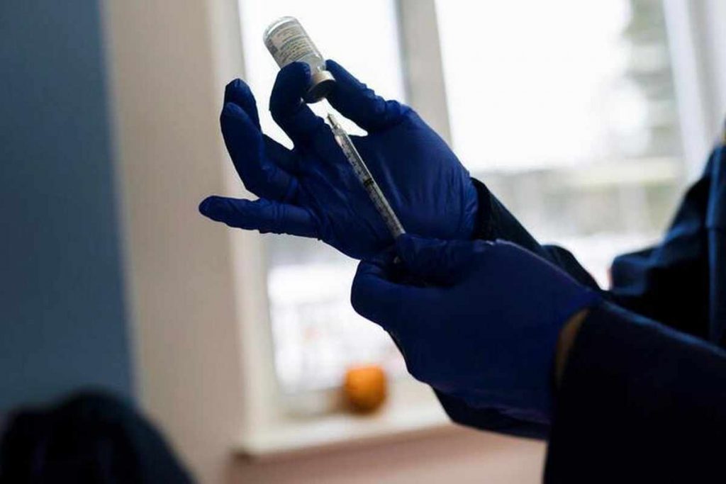 Moderna begins late-stage study of RSV vaccine using mRNA technology – ZAWYA