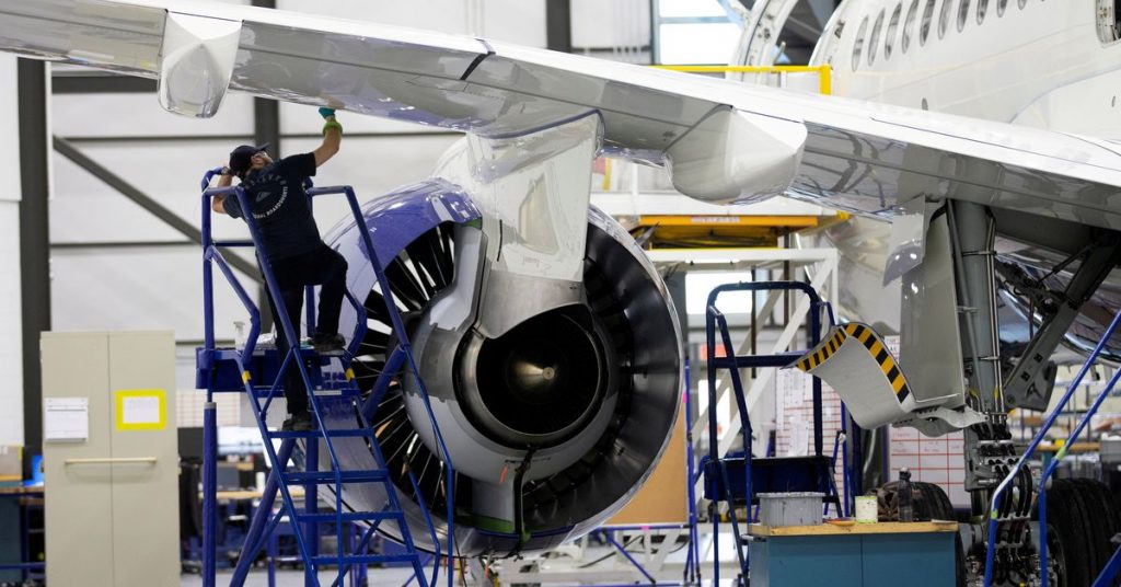 Airbus, Quebec reach .2 billion investment deal for A220 jet program – Reuters