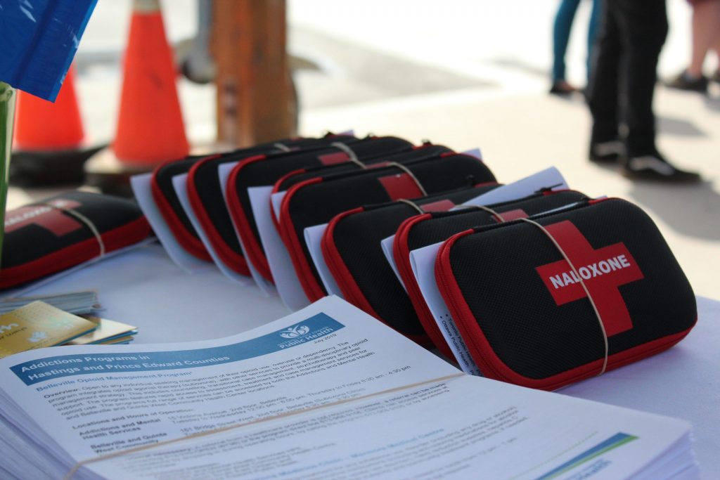 Never use drugs alone: Health Unit – Quinte News