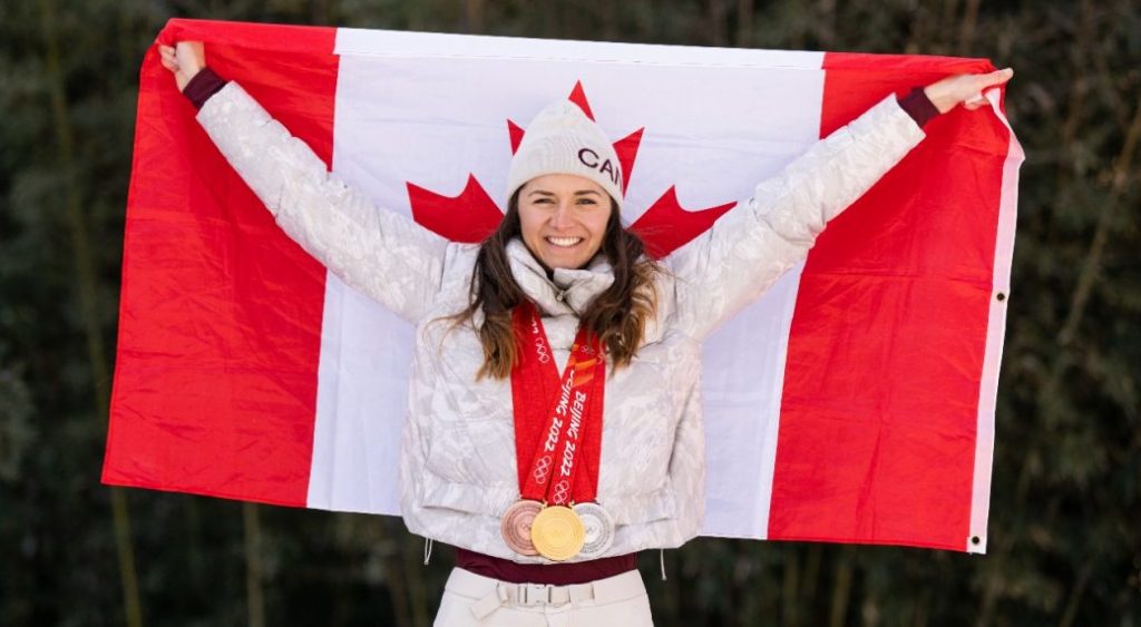 Speed skater Isabelle Weidemann named Canada’s flag-bearer for Closing Ceremony – Sportsnet.ca