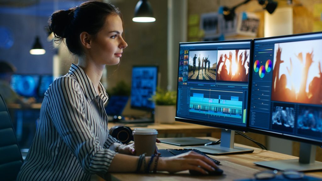 Benefits of Choosing Cloud-based Video Editor for your Business