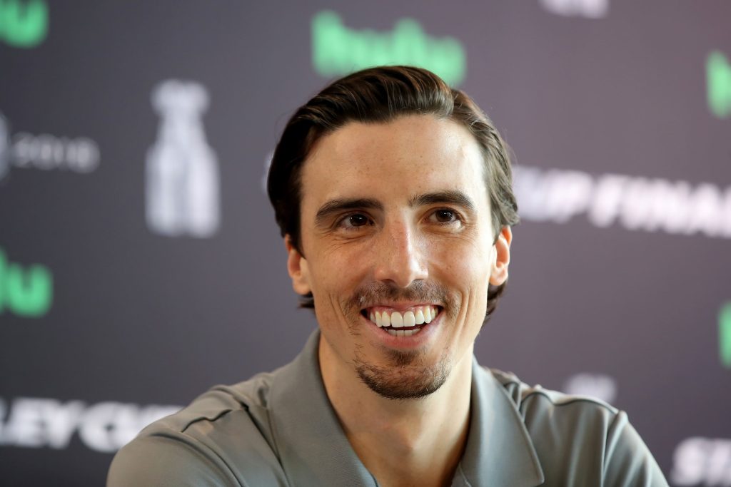 Chicago trades reigning Vezina winner Marc-Andre Fleury to Wild for draft pick – CBC Sports
