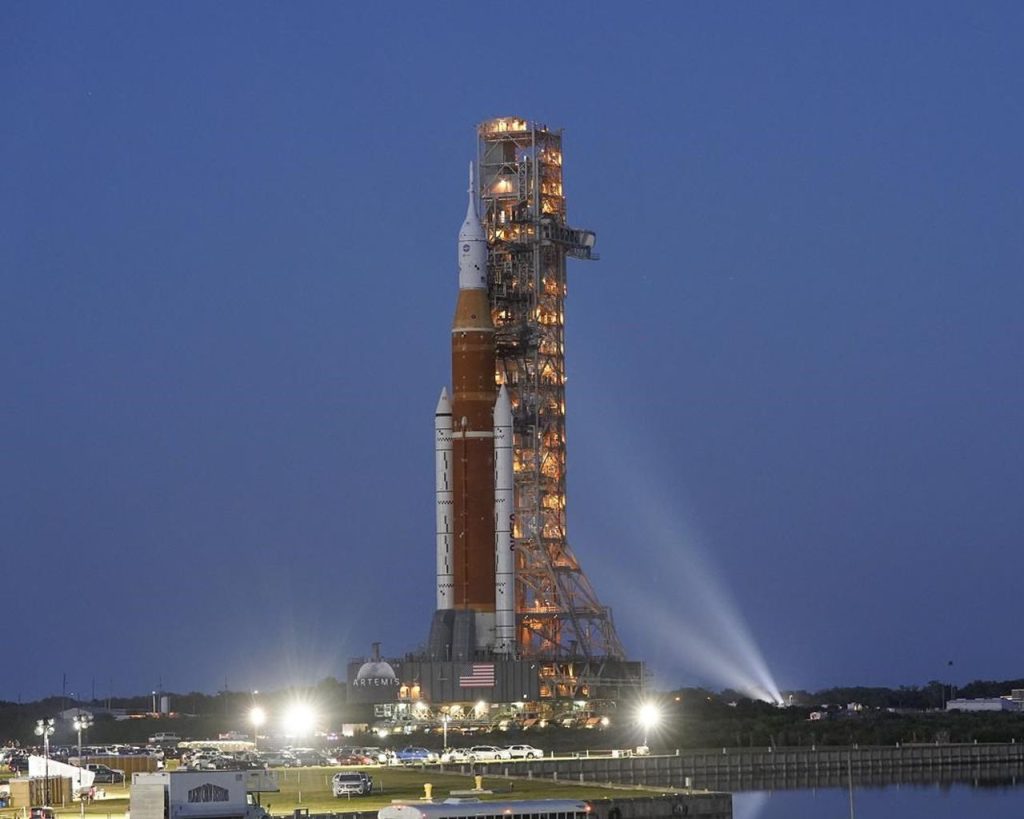 NASA moon rocket faces more flight delays as repairs mount – Welland Tribune