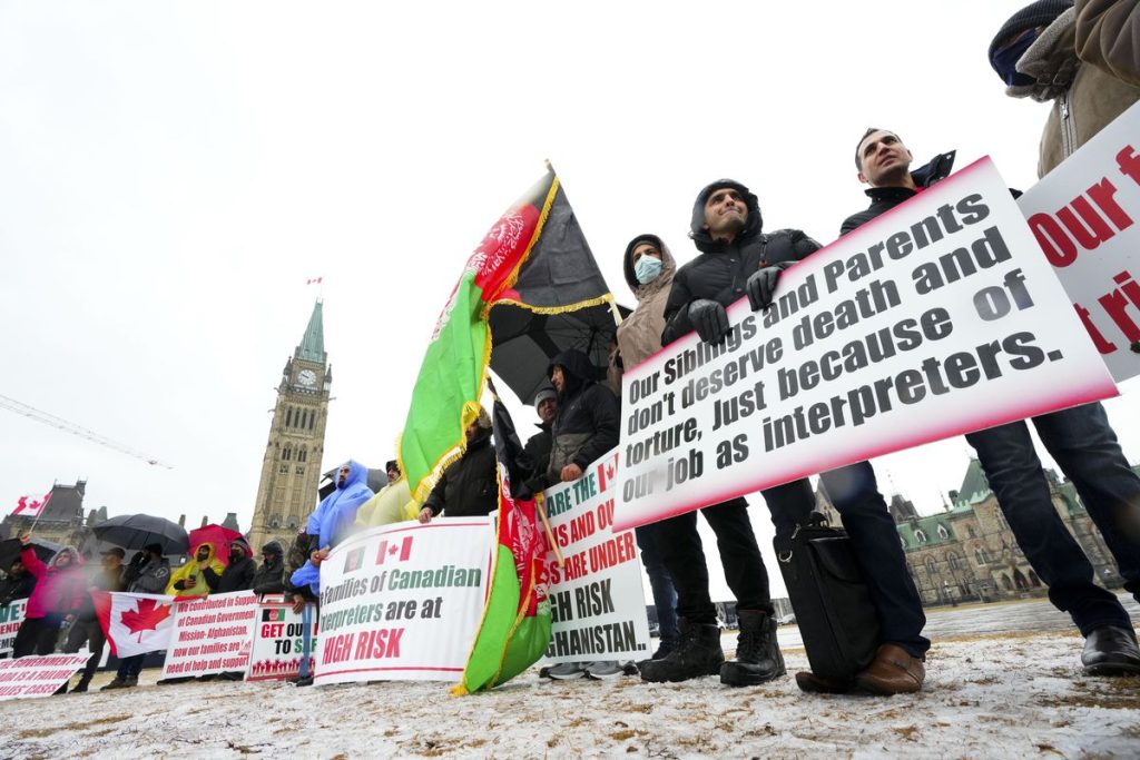 Politics Briefing: Canadian veterans group gives up Afghan rescue efforts amid Ottawa's bureaucratic roadblocks – The Globe and Mail