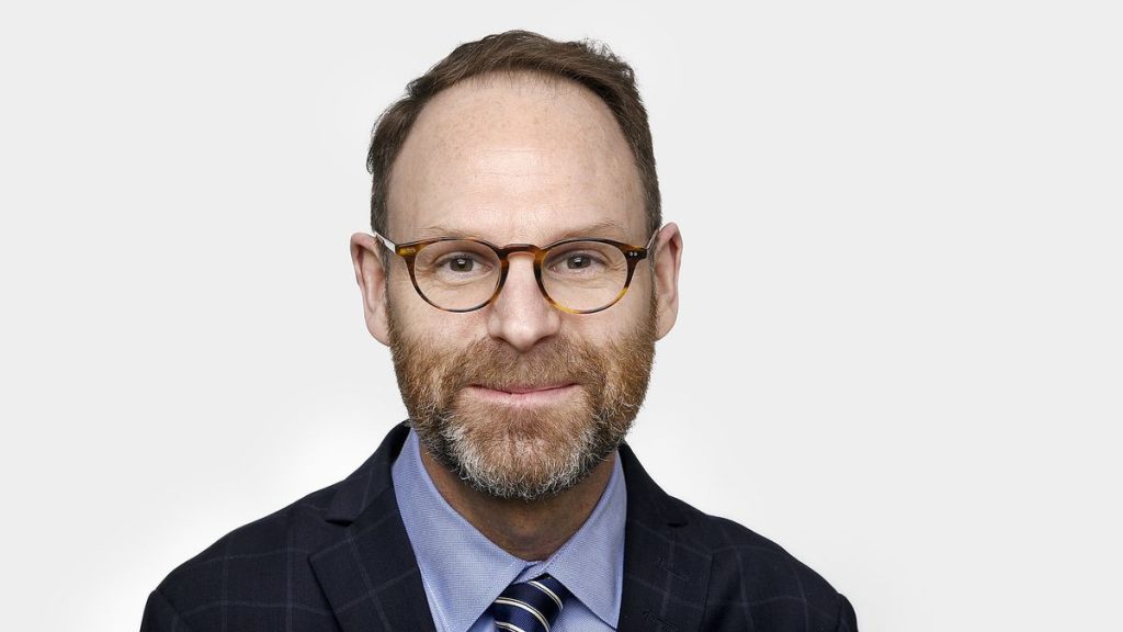 Opinion: In the U.S., politics have poisoned the authority of public-health institutions – The Globe and Mail