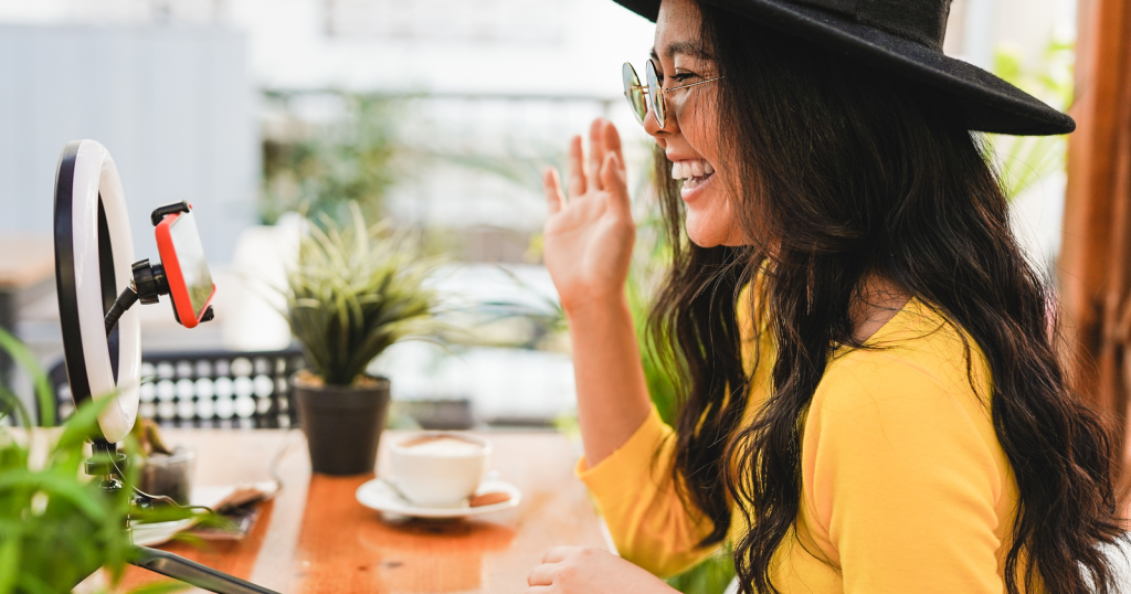 YouTube Super Thanks Rolls Out To All Monetized Channels – Search Engine Journal