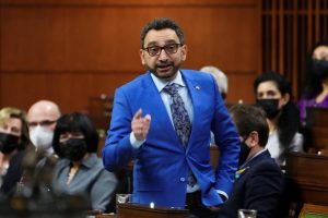 Alghabra says logistical challenges delaying charter flights for Ukrainian refugees Alghabra says logistical challenges delaying charter flights for Ukrainian refugees