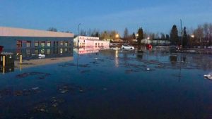 Residents who fled flooded N.W.T town can return; some services might be unavailable Residents who fled flooded N.W.T town can return; some services might be unavailable