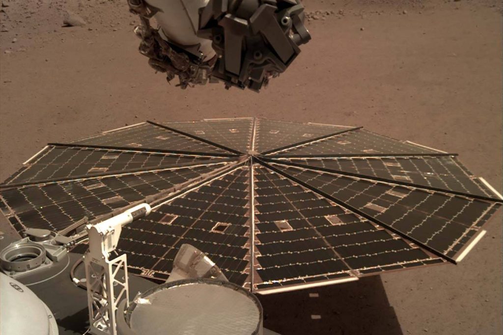 Mars robot worked on by BC scientist powers down as dust settles over solar panels – Victoria News – Victoria News