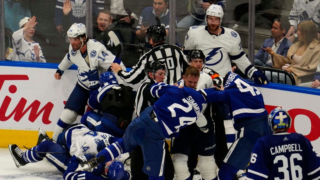 Ugly brawl breaks out as Toronto Maple Leafs rout Tampa Bay Lightning in Game 1 – USA TODAY