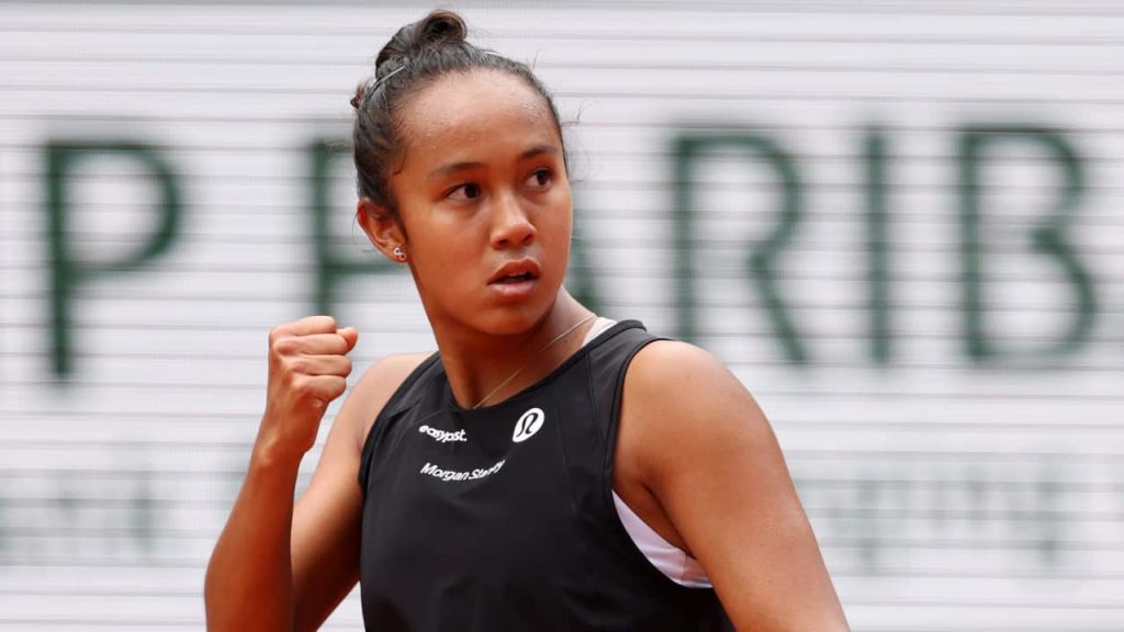 Canada's Leylah Fernandez advances to French Open quarter-finals for 1st time – CBC Sports