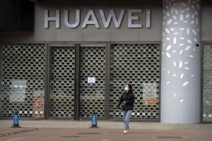 Politics Briefing: Canada banning Huawei from 5G network, federal ministers say – The Globe and Mail