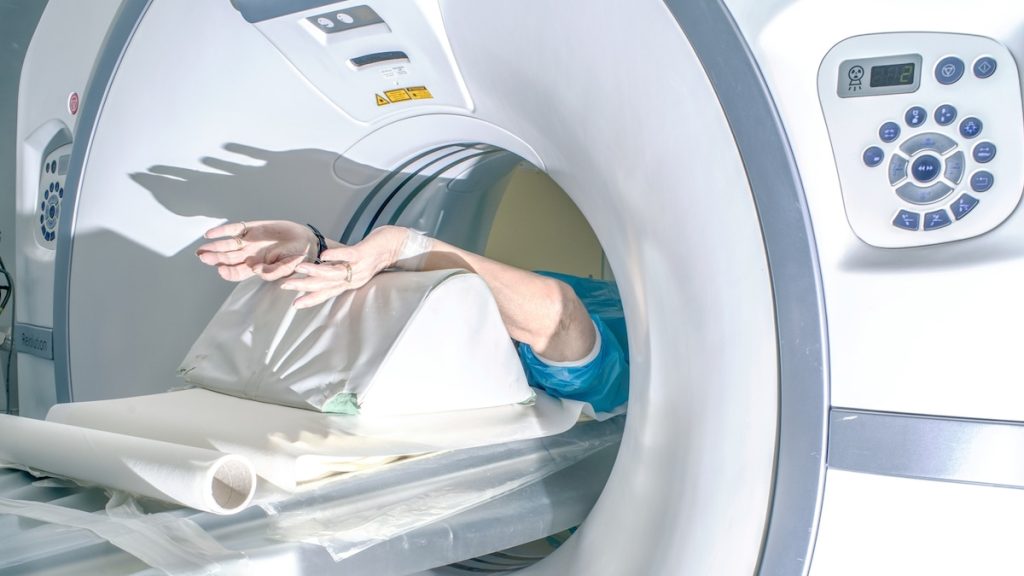 Persisting coronavirus could drag out COVID-19 symptoms – National Geographic