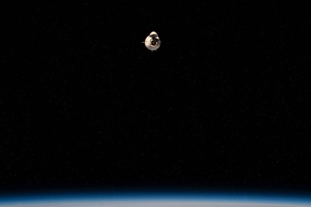 Four ISS astronauts return to Earth aboard SpaceX capsule – AeroTime News Hub