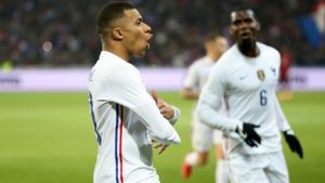 Report: Mbappe signs new three-year contract with PSG after rejecting Real Madrid – TSN Report: Mbappe signs new three-year contract with PSG after rejecting Real Madrid – TSN