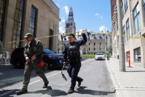 Ottawa police promise outreach to Sikh community after false Parliament bomb tip Ottawa police promise outreach to Sikh community after false Parliament bomb tip