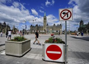 Soldier charged for criticizing vaccine mandates arrives in Ottawa amid protest fears