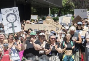 Outrage over decision to end U.S. rights to abortion fuels protests in Canada
