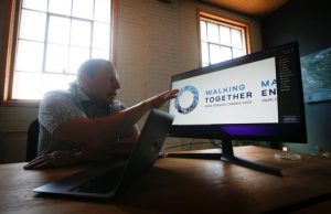 ‘Forward together:’ Manitoba Métis graphic designer creates logo for papal visit