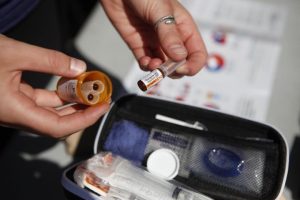 High school students across Canada to be trained on how to administer naloxone High school students across Canada to be trained on how to administer naloxone