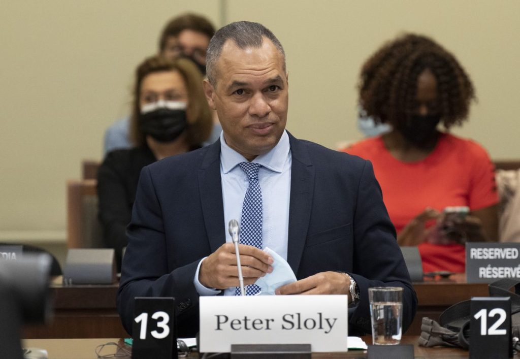 Politics Briefing: Convoy protest represented an unprecedented national security crisis, former Ottawa Police chief testifies – The Globe and Mail