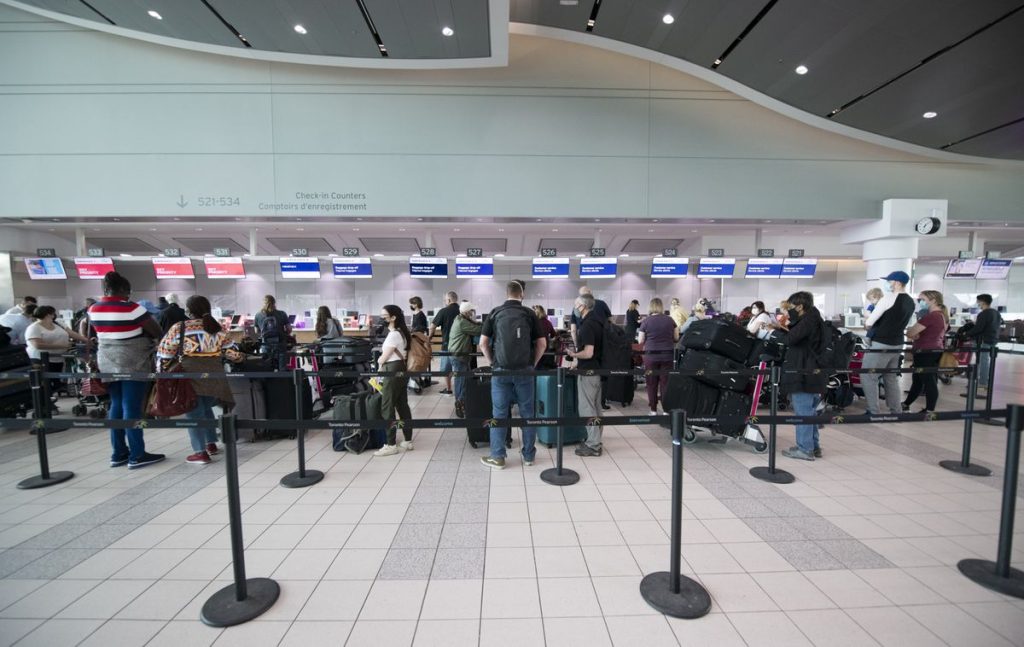 Politics Briefing: Government suspending vaccination requirements for travel, federal employees – The Globe and Mail