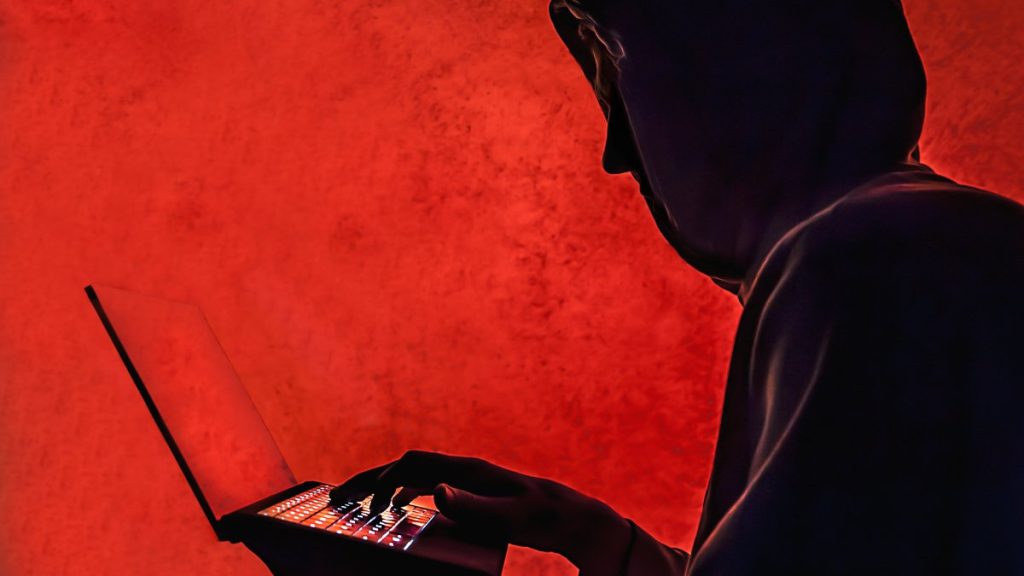 Google warns of 'hermit spyware' infecting Android and iOS devices – Mashable