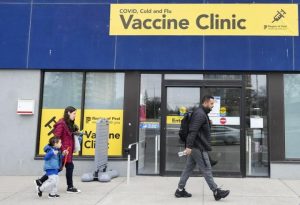 Where do Canada’s provinces and territories stand on COVID-19 fourth doses?