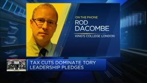 Fiscal policies the driving force behind the Tory leadership race, politics professor says – CNBC