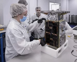 Contact restored with NASA spacecraft headed to lunar orbit – Waterloo Region Record