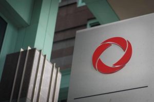 Toronto police work on 911 connection issues as Rogers customers report outage
