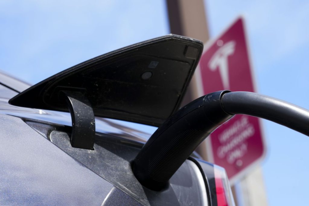 Politics Briefing: Threat to Canadian electric vehicle industry dissipates with U.S. Senate deal – The Globe and Mail