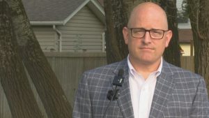 Windsor mayoral candidate says city should weigh new investment strategy, mayor calls plan risky – CBC.ca